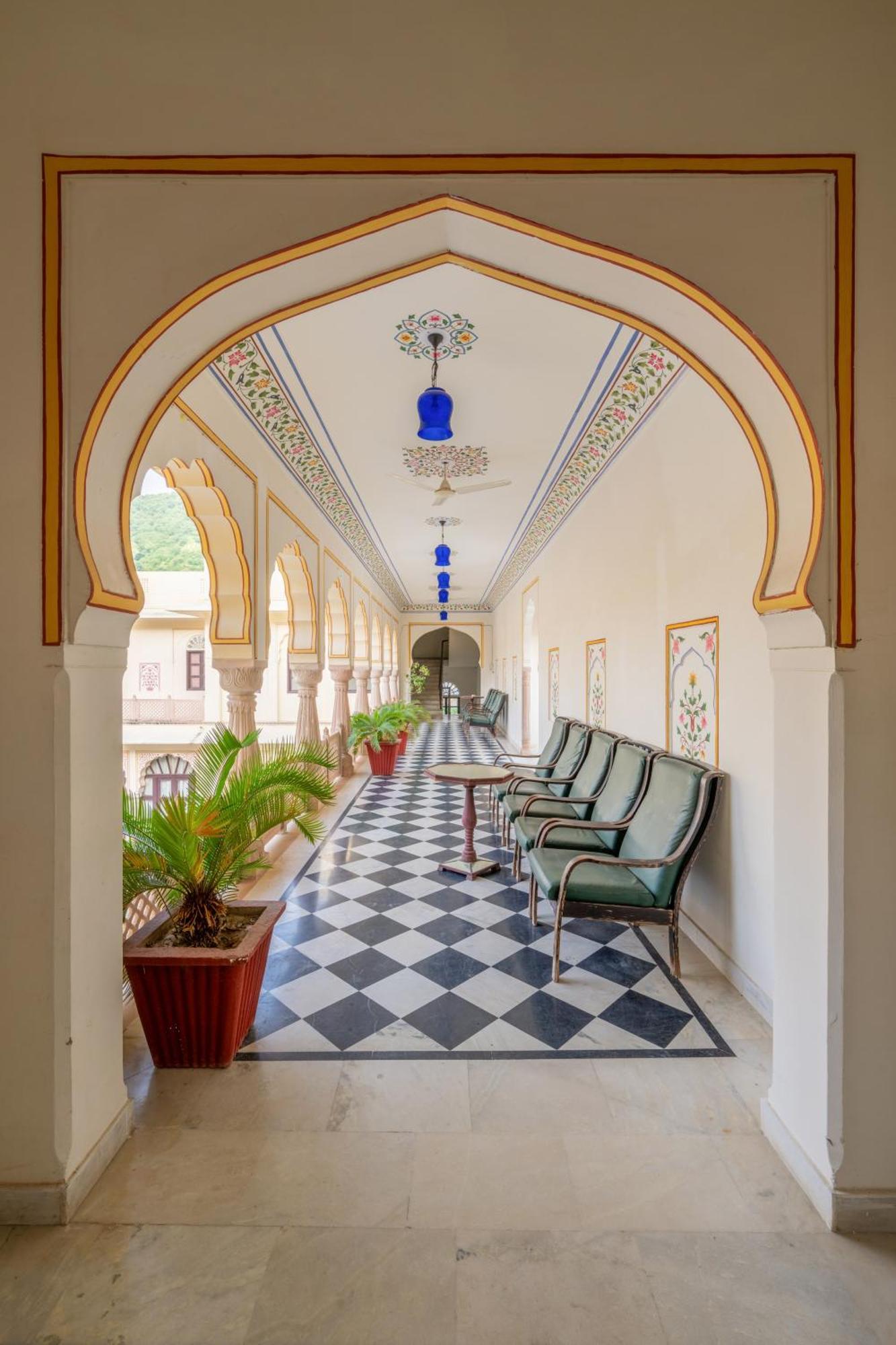 Dhulagarh Heritage Palace Hotel Near Jaipur Bānskhoh Exteriör bild
