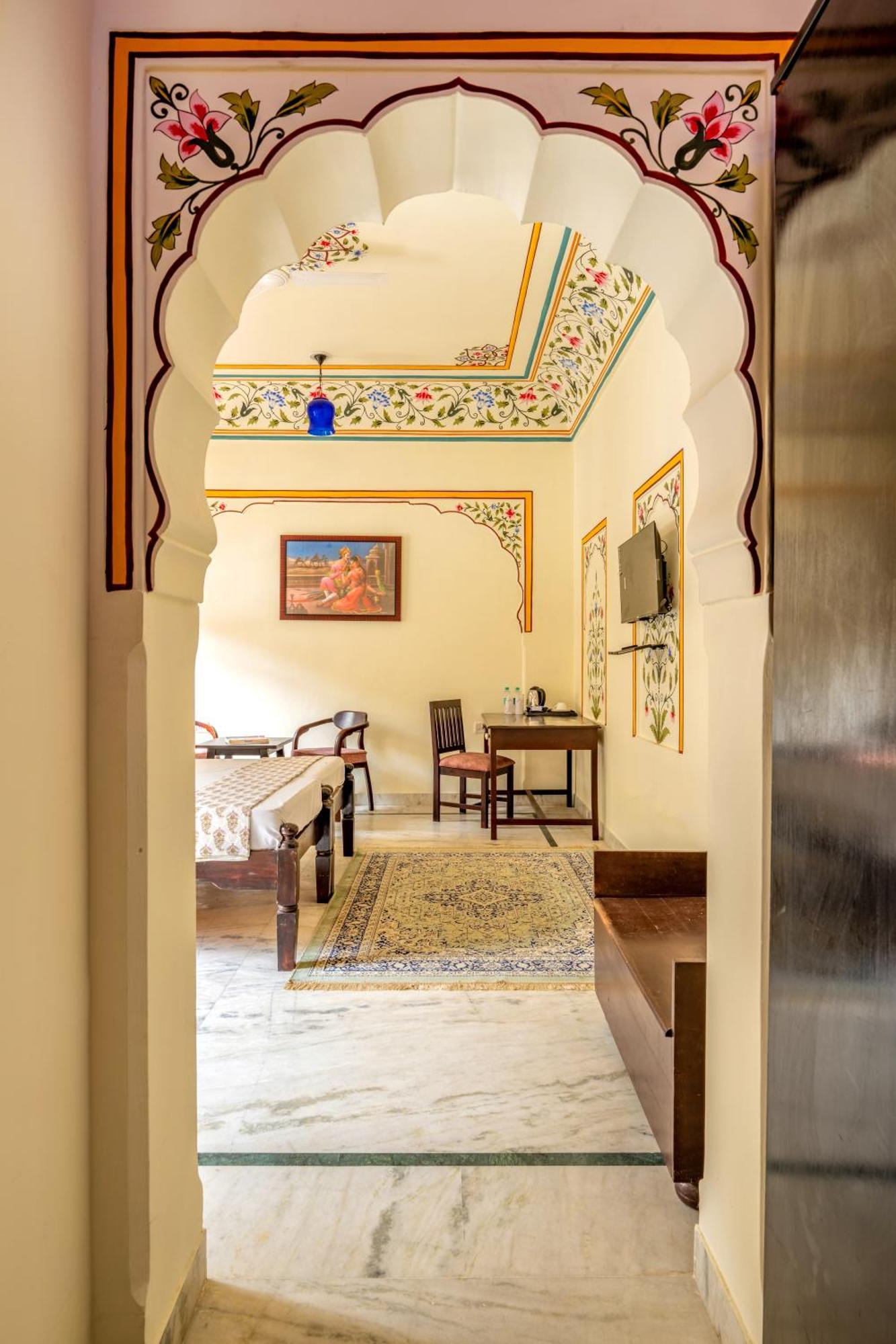 Dhulagarh Heritage Palace Hotel Near Jaipur Bānskhoh Exteriör bild
