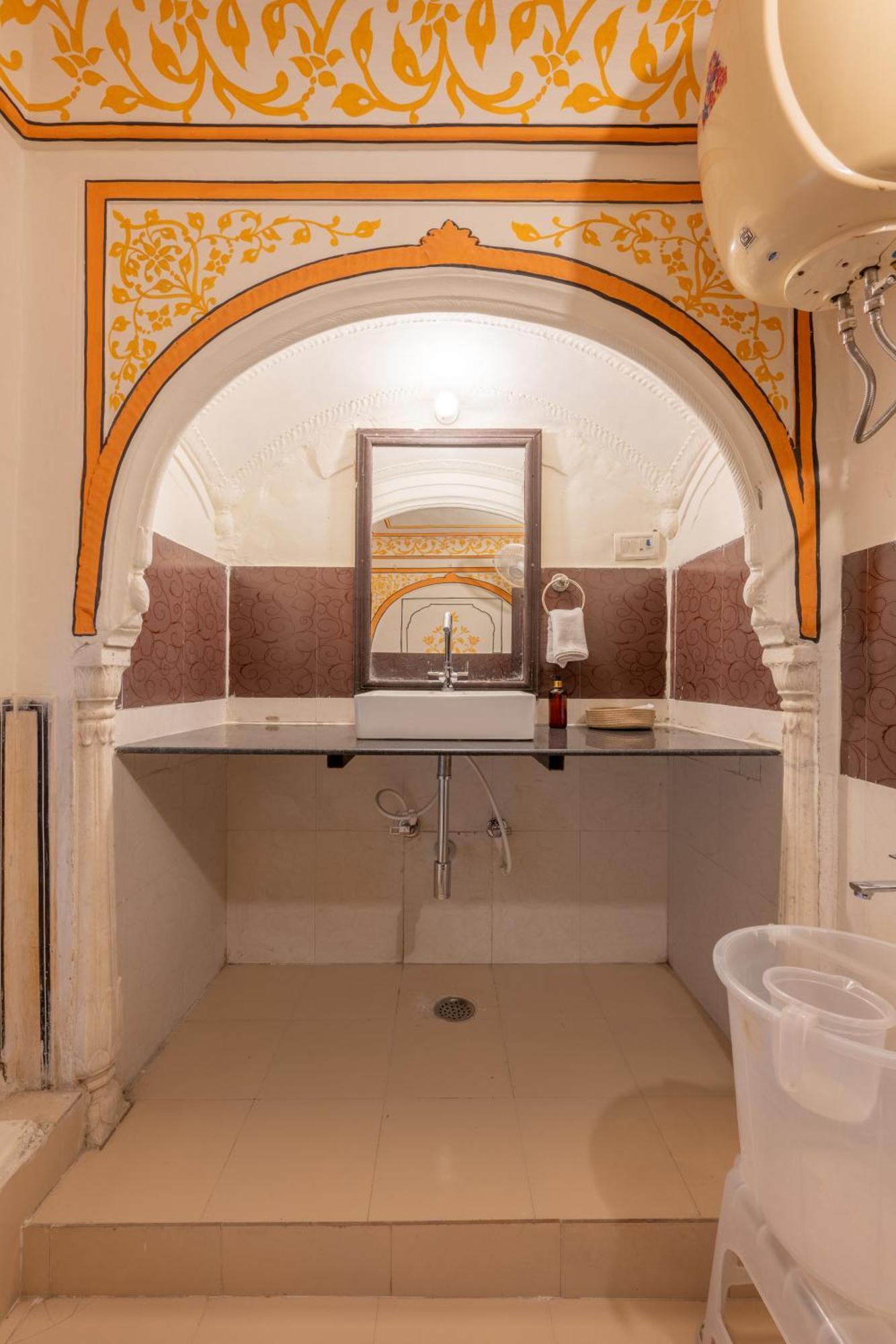 Dhulagarh Heritage Palace Hotel Near Jaipur Bānskhoh Exteriör bild