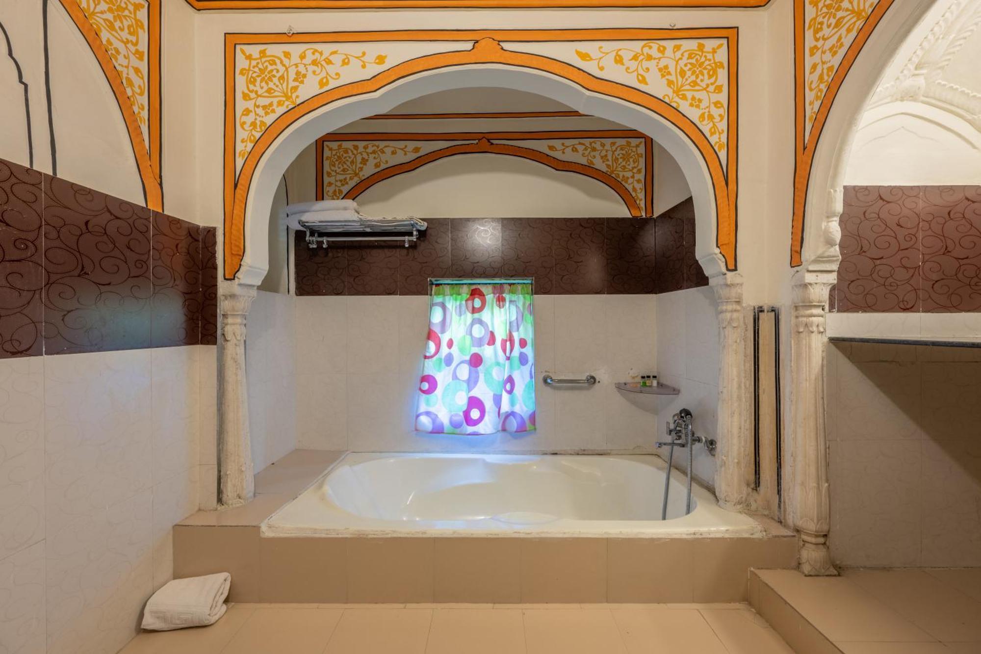 Dhulagarh Heritage Palace Hotel Near Jaipur Bānskhoh Exteriör bild